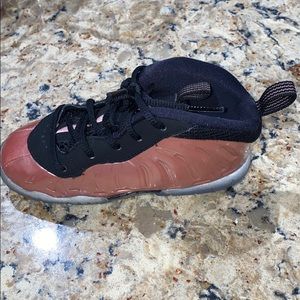 Nike Sunray protect rose gold shoes